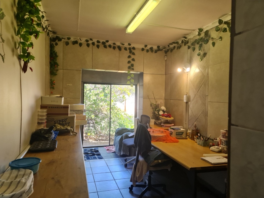 3 Bedroom Property for Sale in Protea Park North West